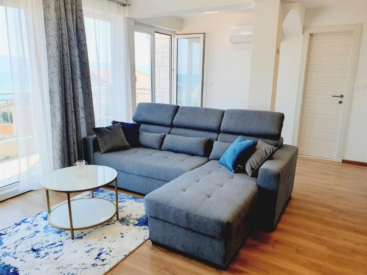 White House Apartments ดูกีรัท ภายนอก รูปภาพ